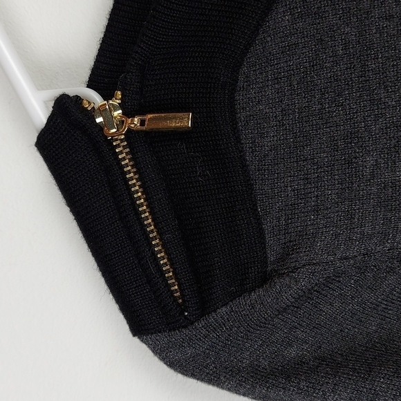 Cable and Gauge Black and Gray Sweater - Picture 2 of 5